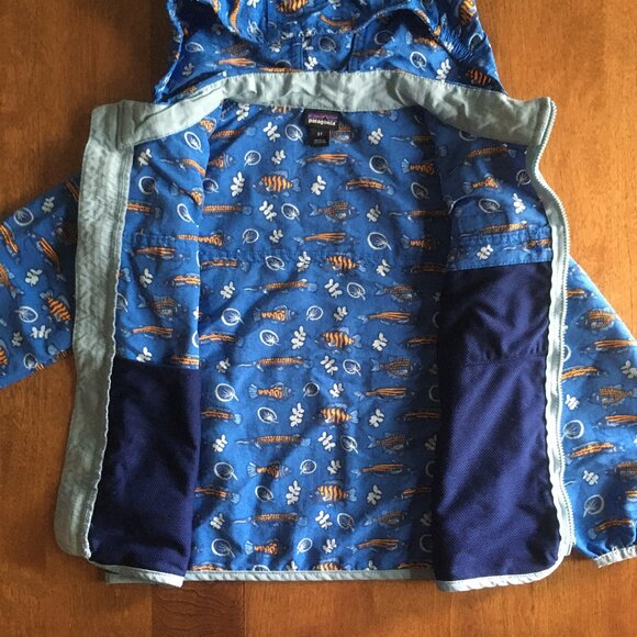 Patagonia fish jacket 5T - Picture 9 of 13